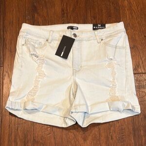 NWT! 14W Light Blue Distressed Women's Shorts